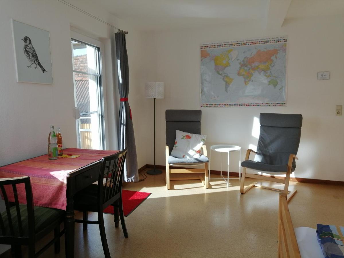Apartment & Zimmer Familie Trescher Tübingen Exteriör bild