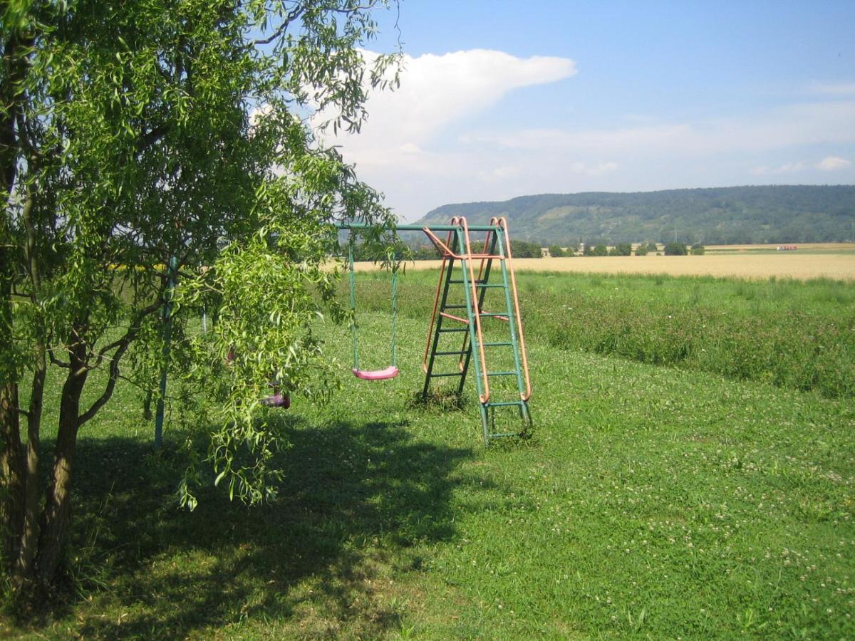 Apartment & Zimmer Familie Trescher Tübingen Exteriör bild