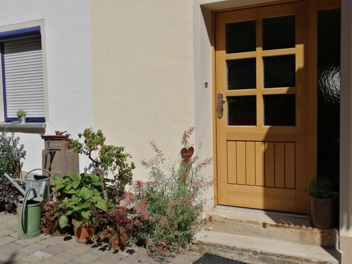 Apartment & Zimmer Familie Trescher Tübingen Exteriör bild