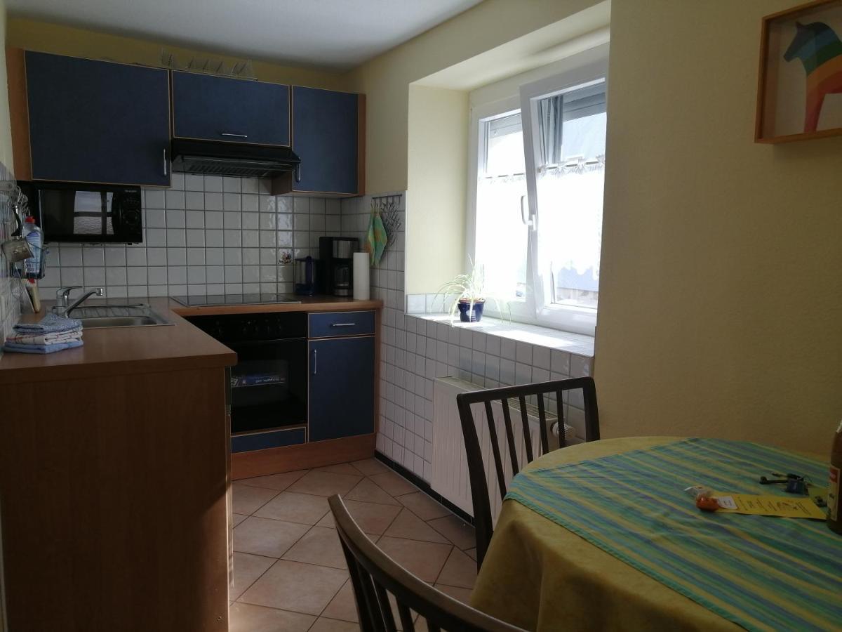 Apartment & Zimmer Familie Trescher Tübingen Exteriör bild