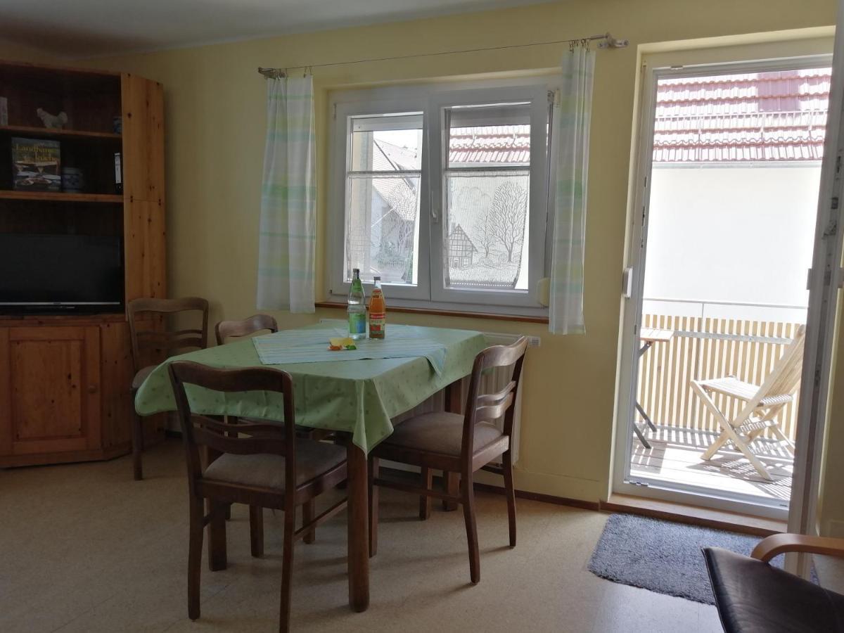 Apartment & Zimmer Familie Trescher Tübingen Exteriör bild