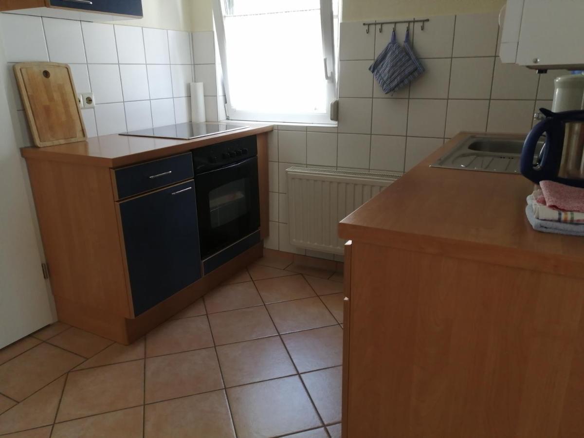 Apartment & Zimmer Familie Trescher Tübingen Exteriör bild