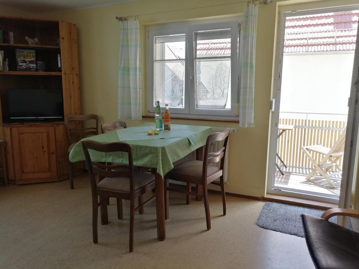 Apartment & Zimmer Familie Trescher Tübingen Exteriör bild