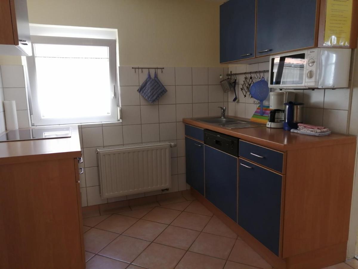 Apartment & Zimmer Familie Trescher Tübingen Exteriör bild